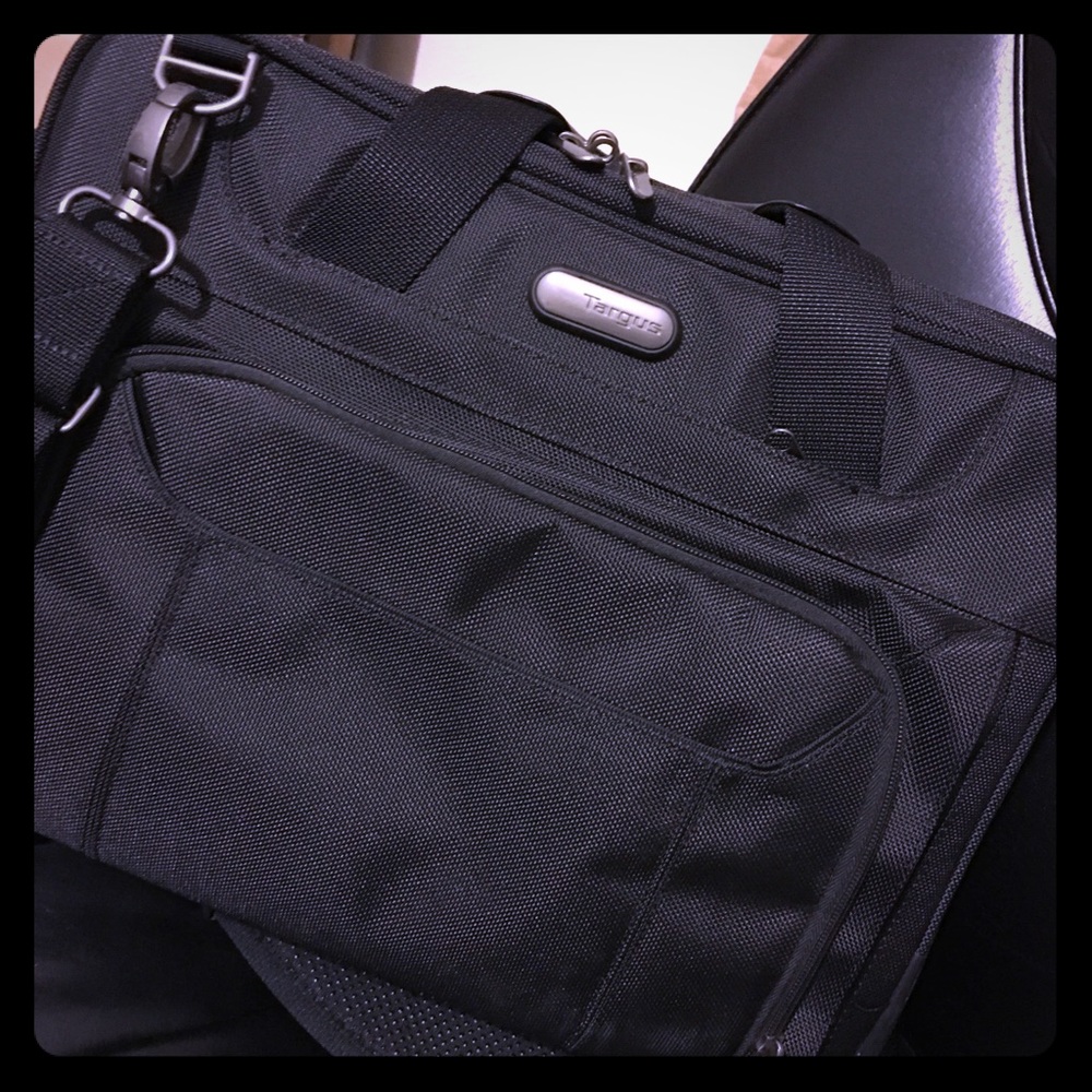 The perfect partner in business class a Targus!